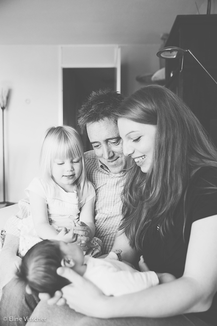 08-newborn-baby-girl